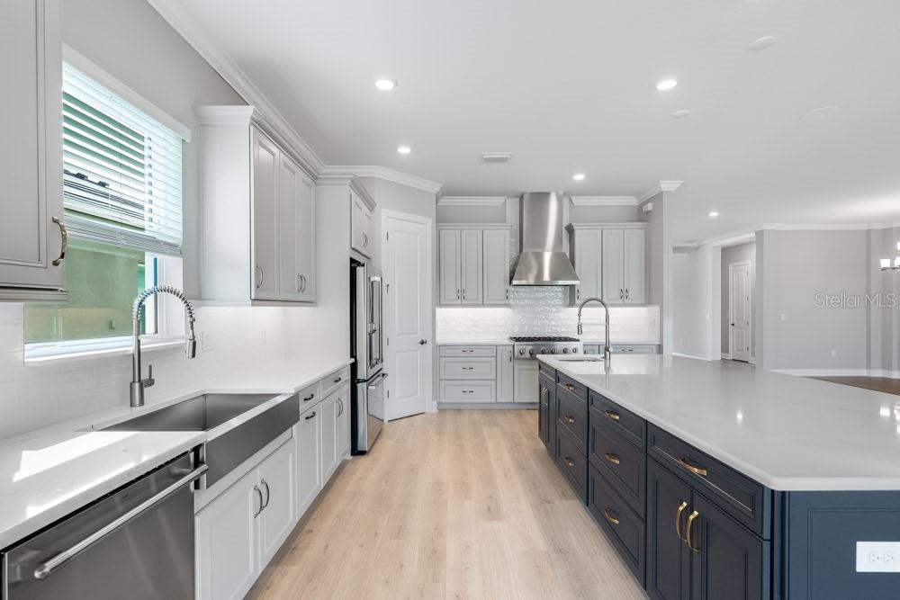 10160 SILENT NIGHT LN, SARASOTA, FL, 34241