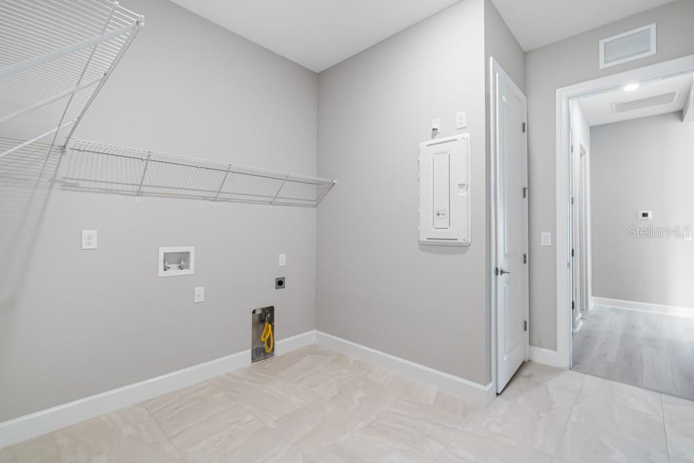 10160 SILENT NIGHT LN, SARASOTA, FL, 34241