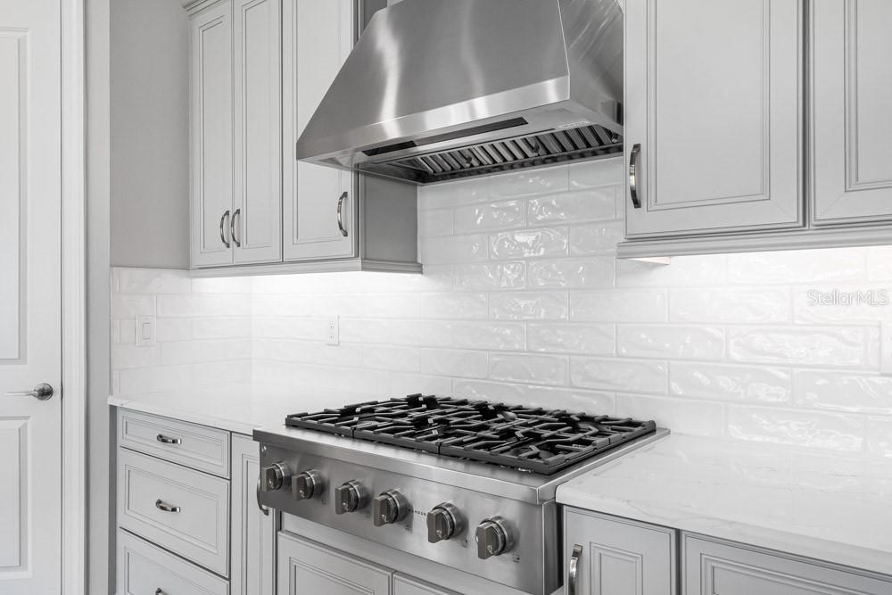 10160 SILENT NIGHT LN, SARASOTA, FL, 34241