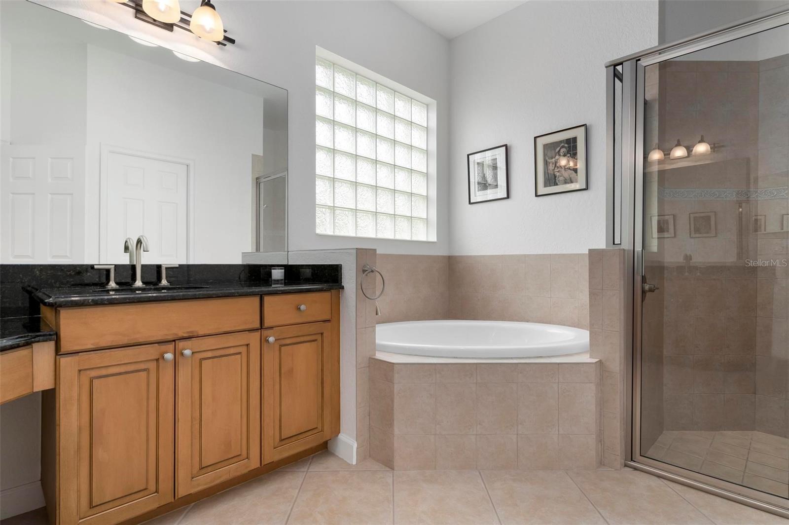 346 MONTELLUNA DR, NORTH VENICE, FL, 34275