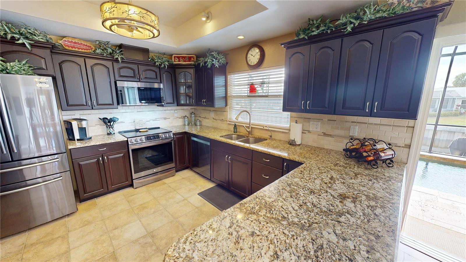 2824 CARIBBEAN DR, PUNTA GORDA, FL, 33950