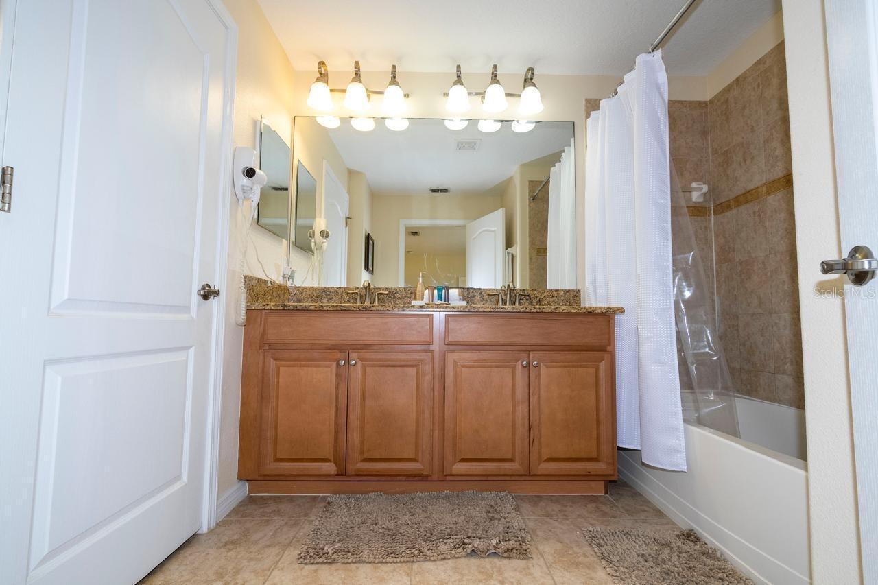 3045 BEACH PALM AVE, KISSIMMEE, FL, 34747