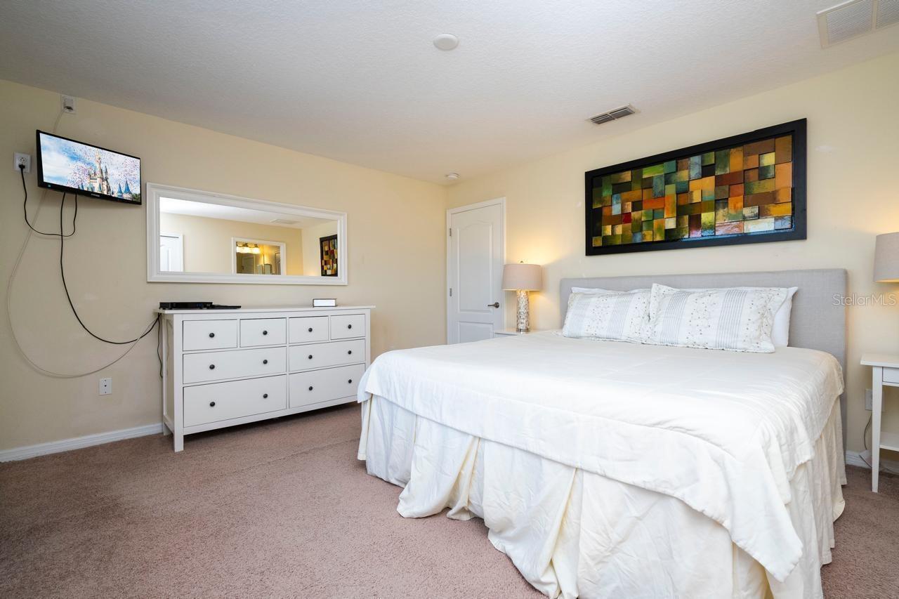 3045 BEACH PALM AVE, KISSIMMEE, FL, 34747