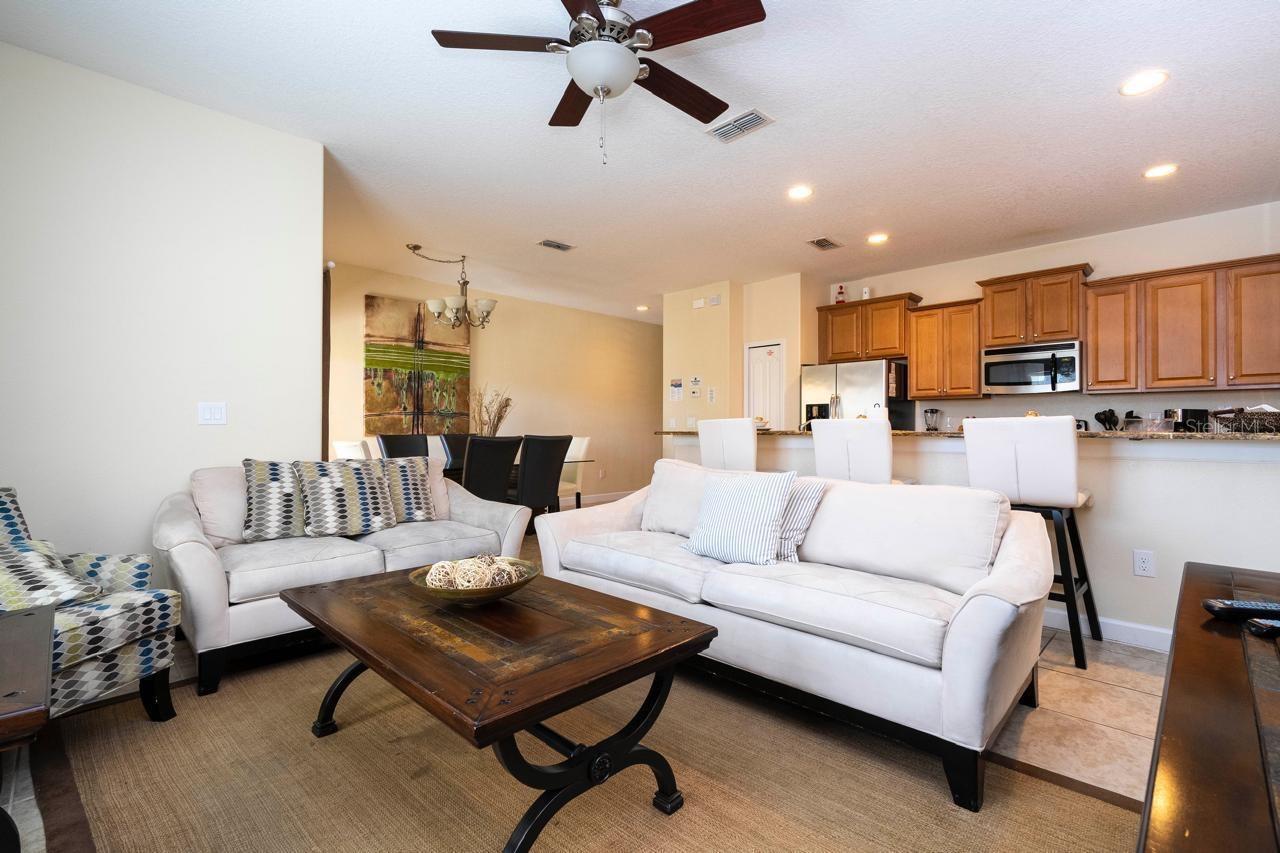 3045 BEACH PALM AVE, KISSIMMEE, FL, 34747
