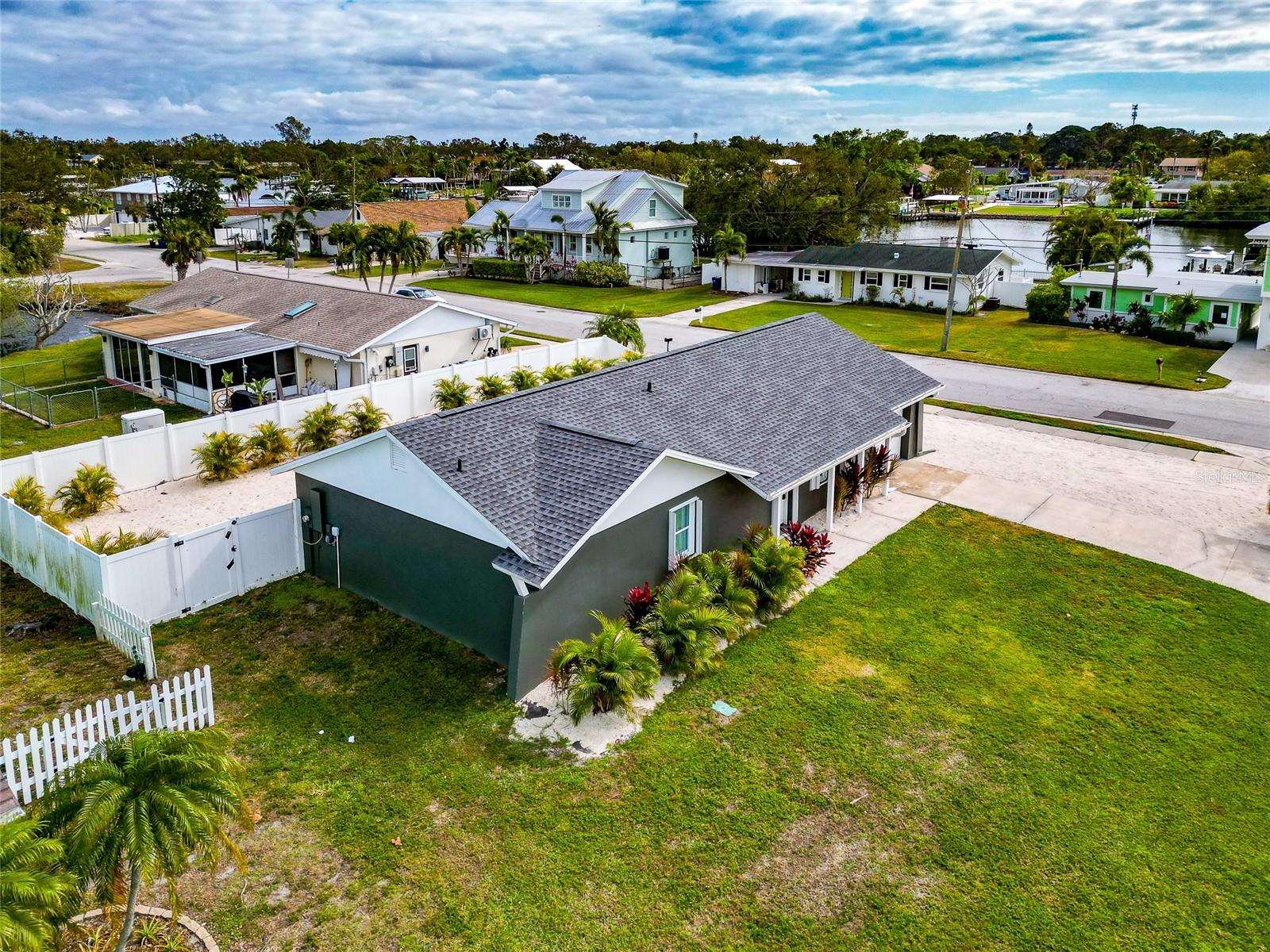 905 69TH ST NW, BRADENTON, FL, 34209