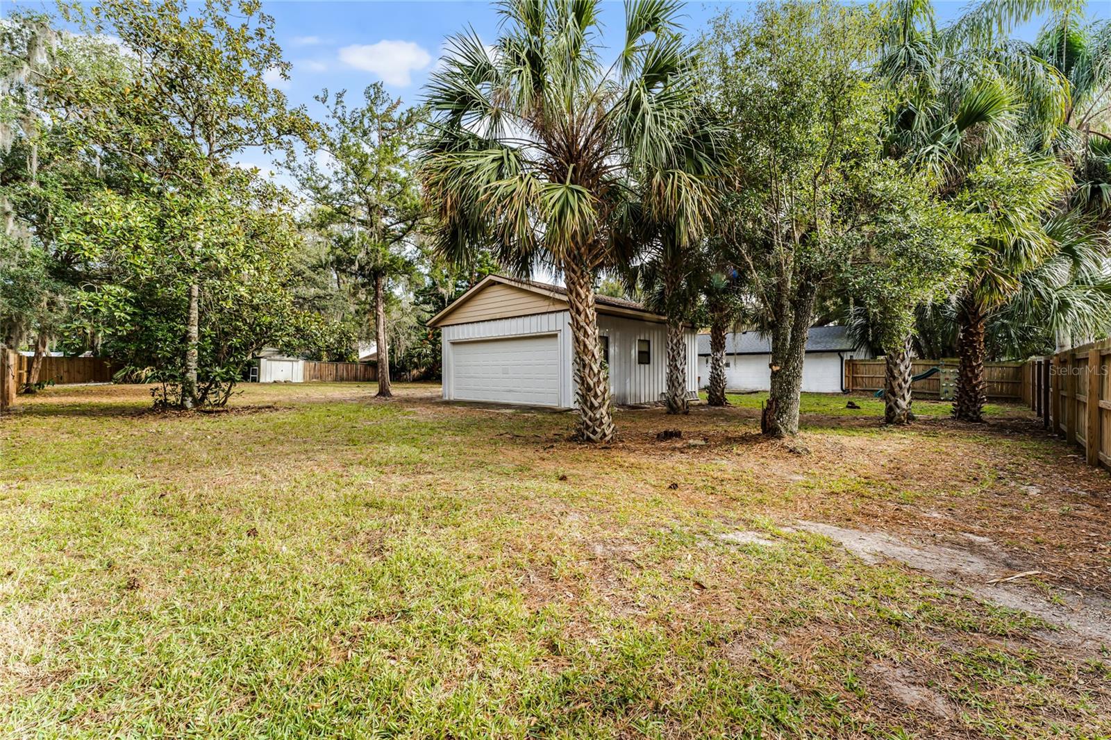 200 FLORIDA AVE, GENEVA, FL, 32732