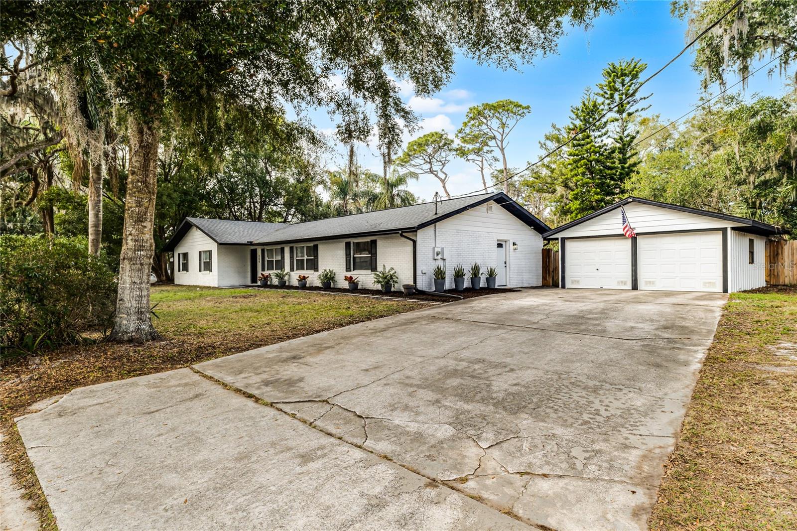 200 FLORIDA AVE, GENEVA, FL, 32732