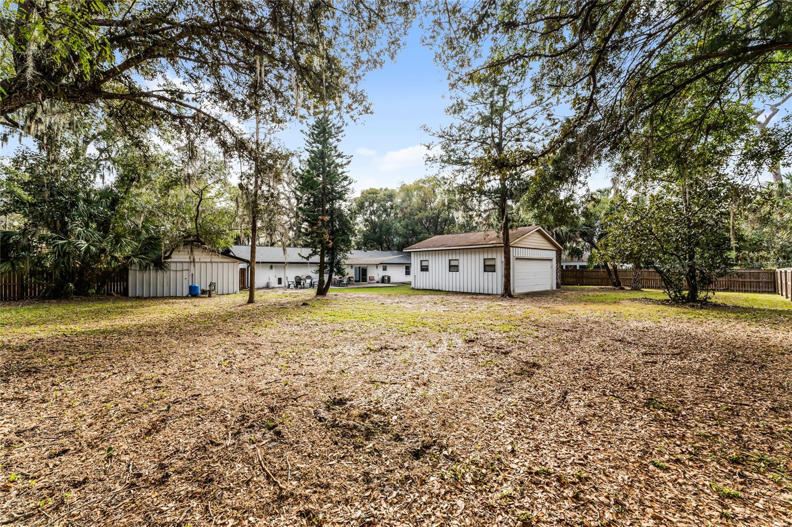 200 FLORIDA AVE, GENEVA, FL, 32732
