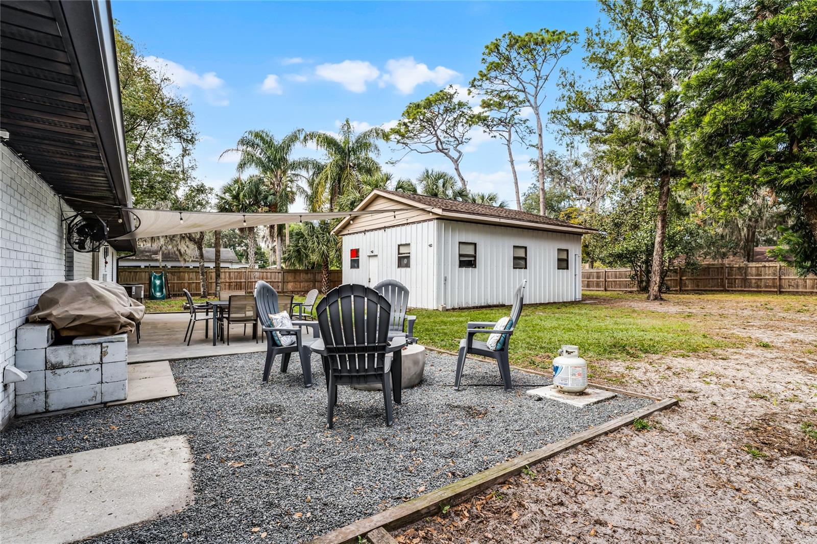 200 FLORIDA AVE, GENEVA, FL, 32732