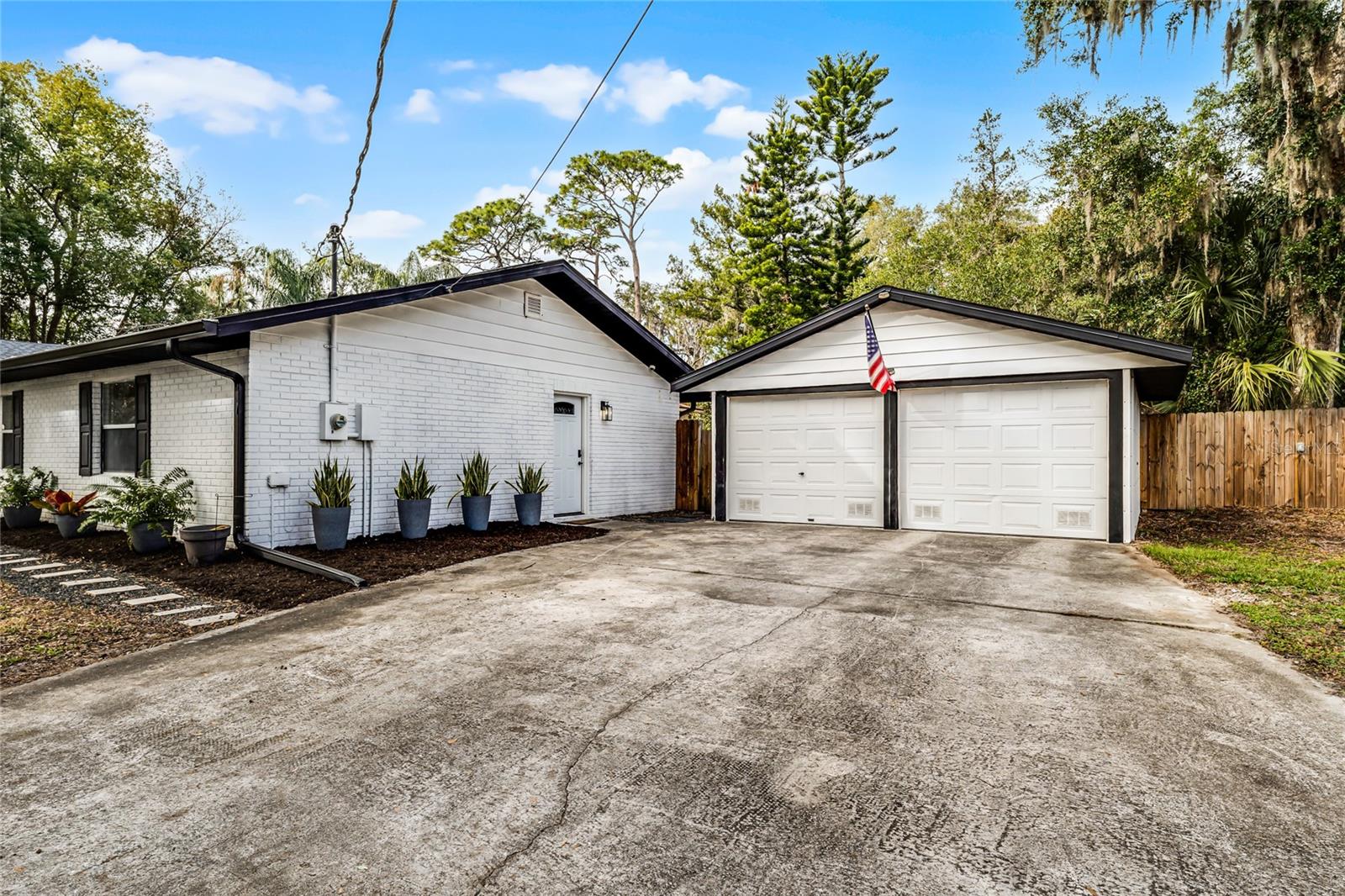 200 FLORIDA AVE, GENEVA, FL, 32732