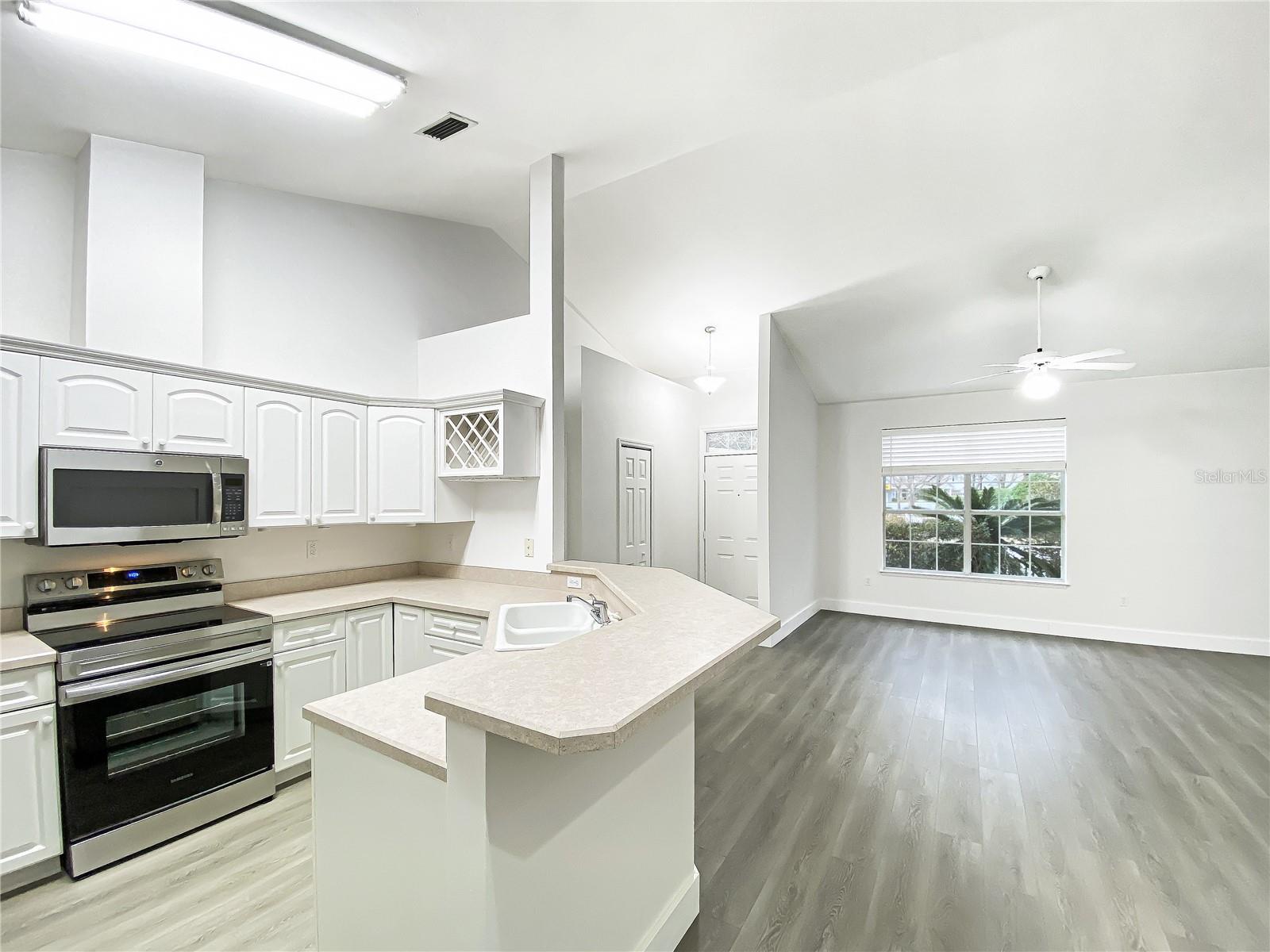10301 SW 52ND AVE, GAINESVILLE, FL, 32608