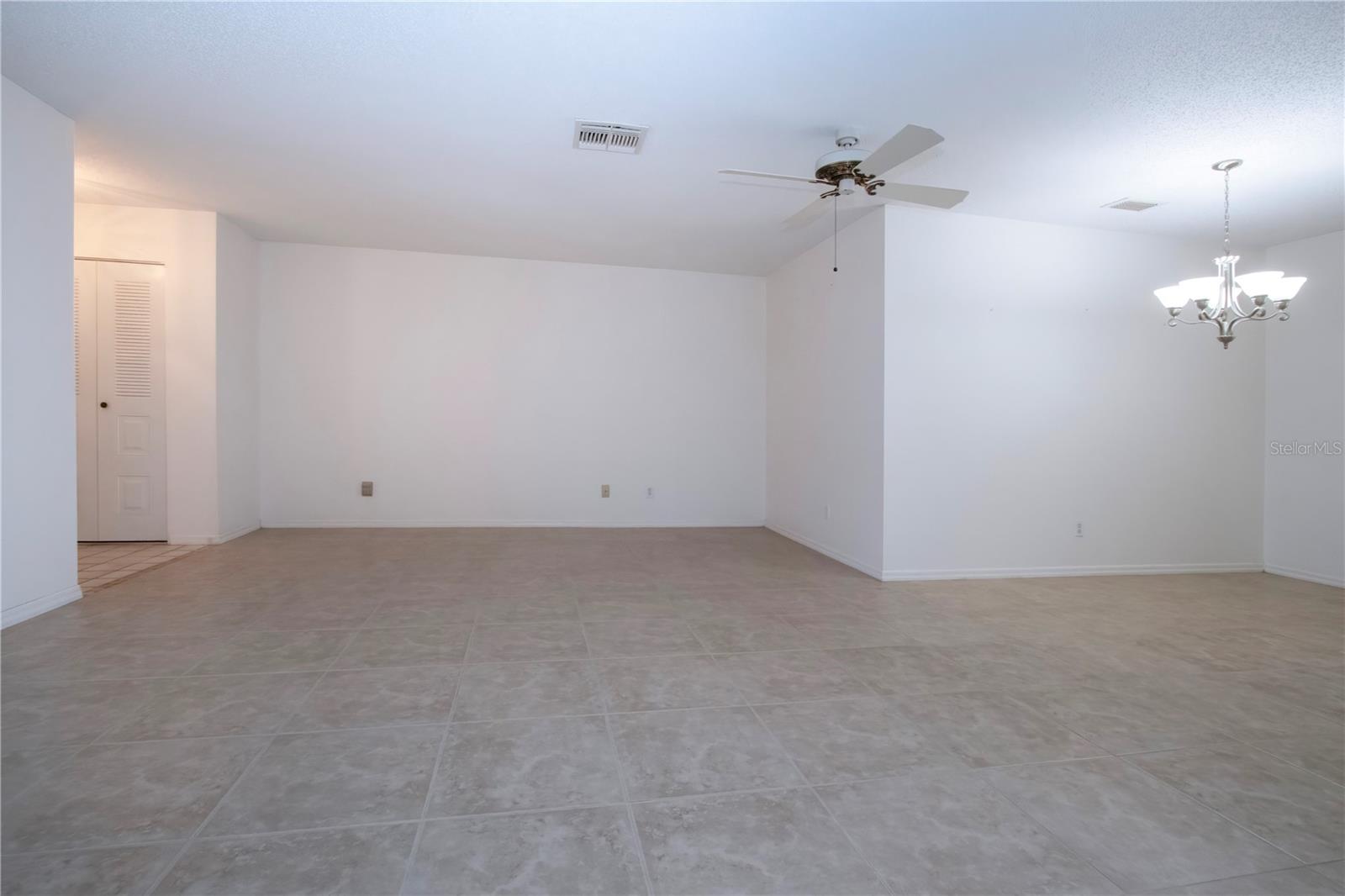 1613 FAXTON DR, SUN CITY CENTER, FL, 33573