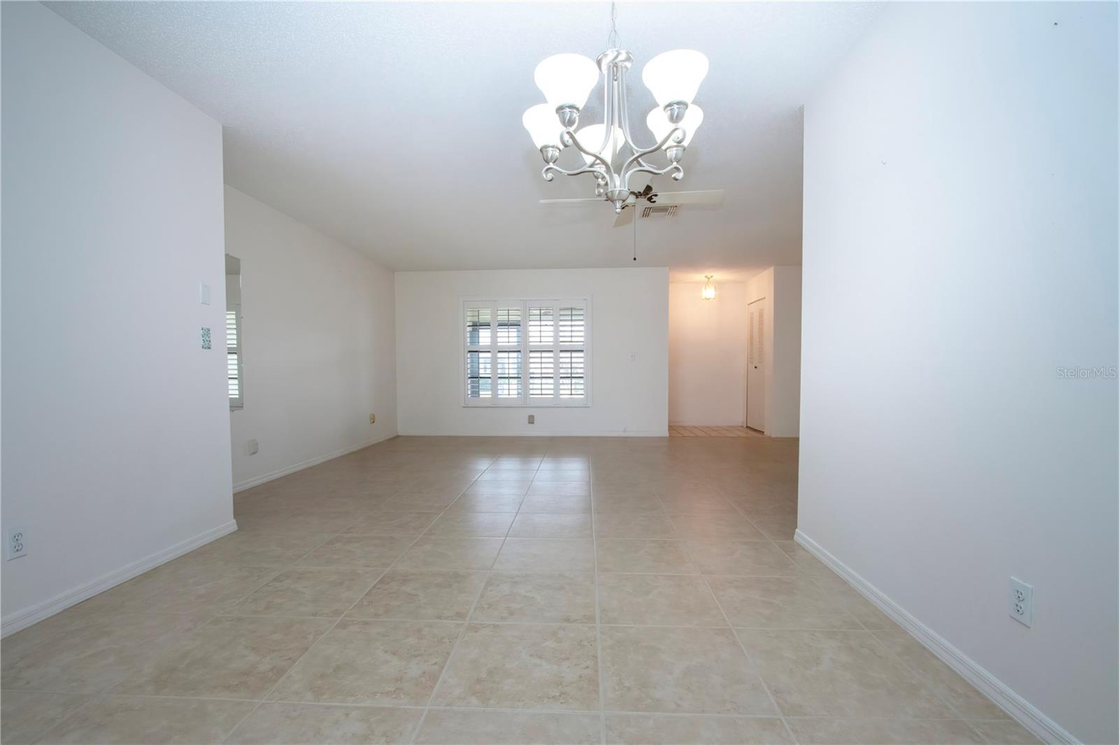 1613 FAXTON DR, SUN CITY CENTER, FL, 33573