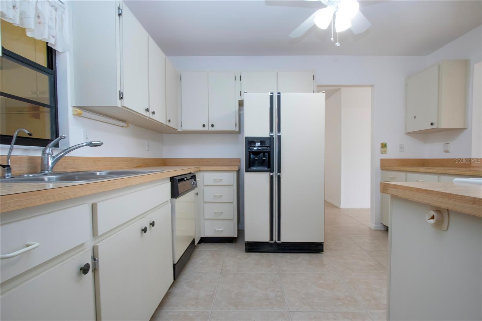 1613 FAXTON DR, SUN CITY CENTER, FL, 33573