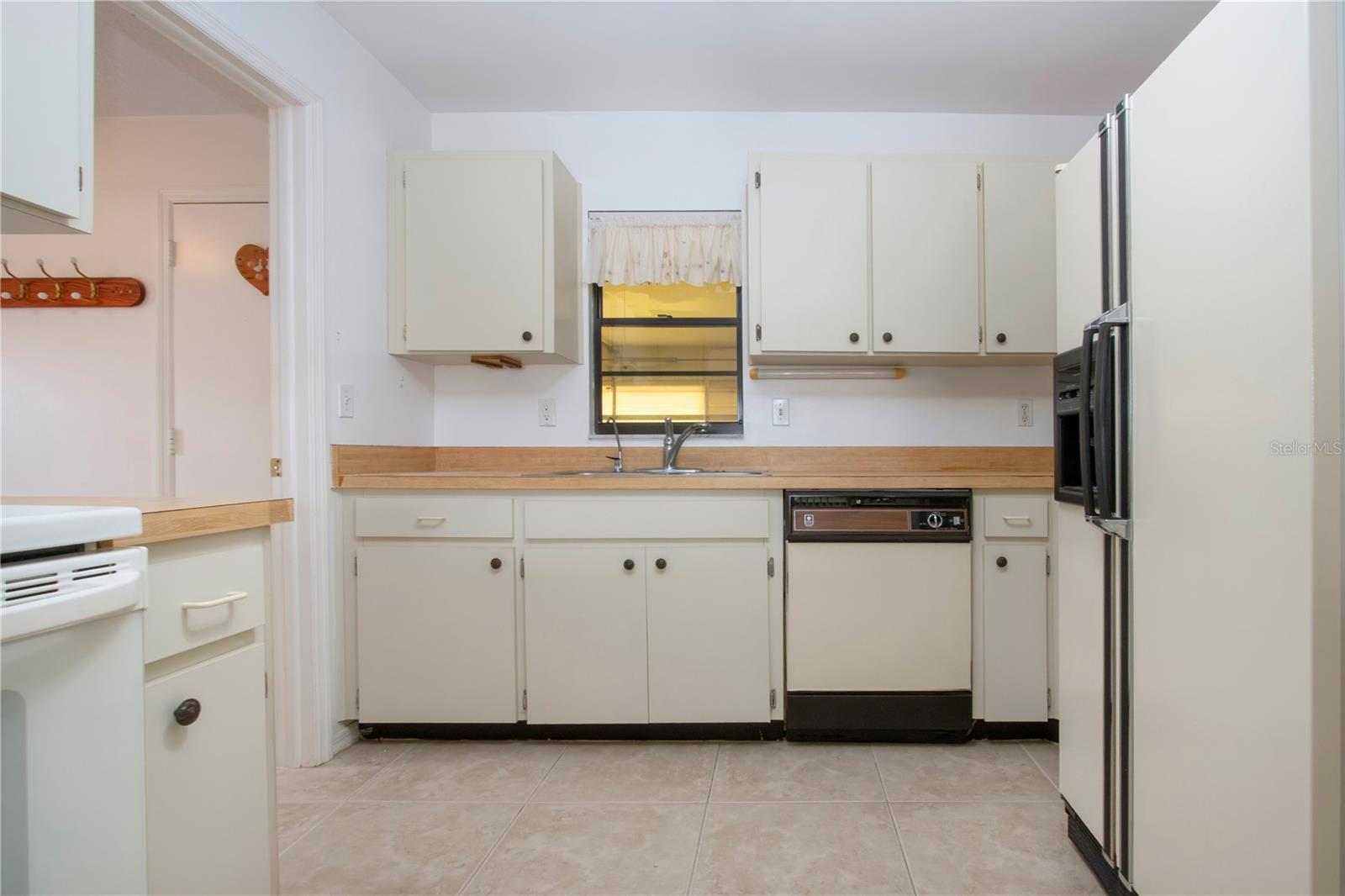 1613 FAXTON DR, SUN CITY CENTER, FL, 33573
