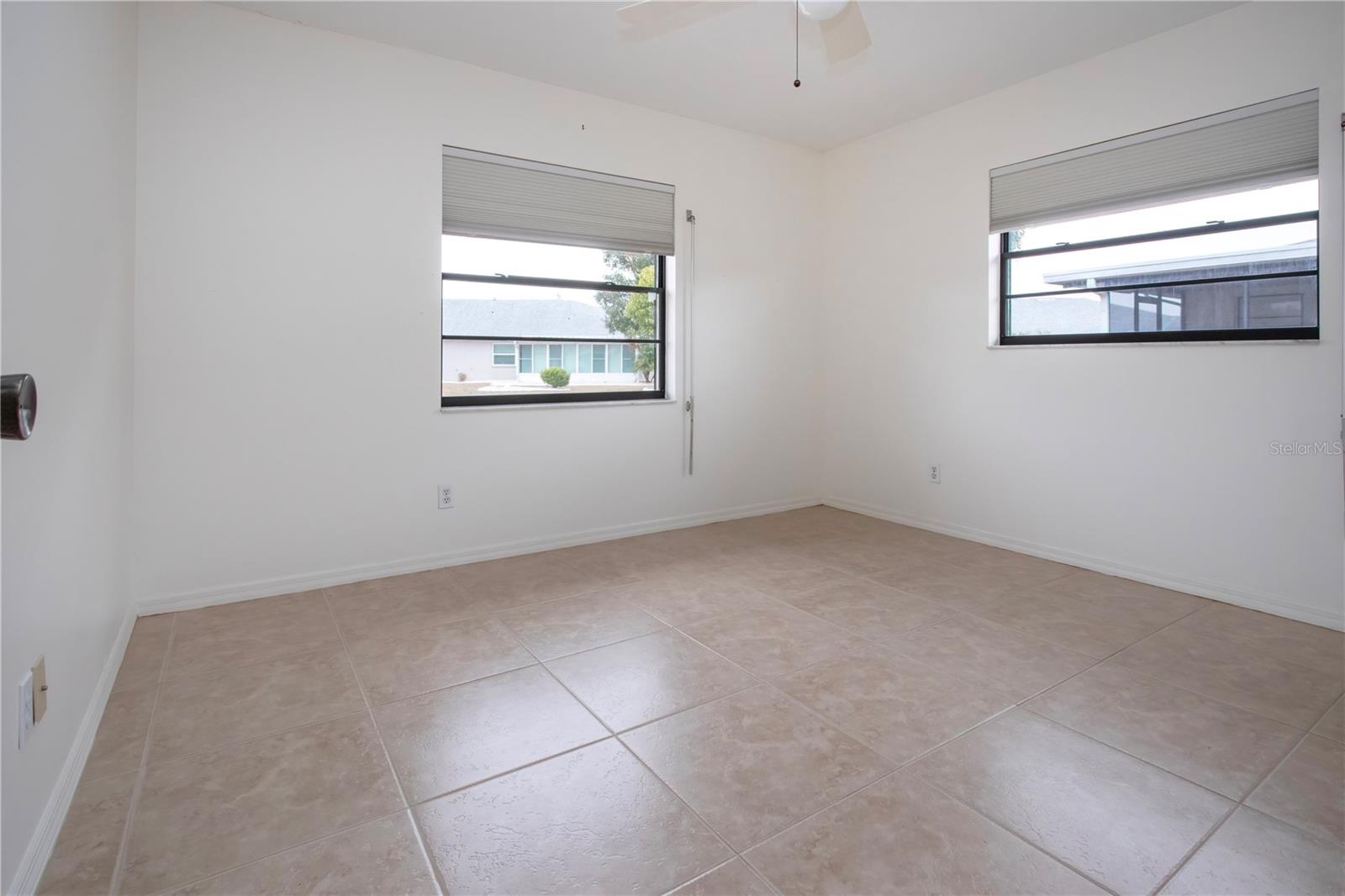 1613 FAXTON DR, SUN CITY CENTER, FL, 33573