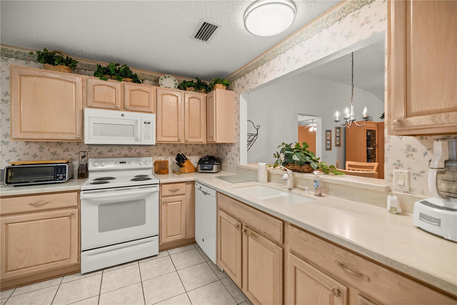 1816 CORDERO CT, LADY LAKE, FL, 32159