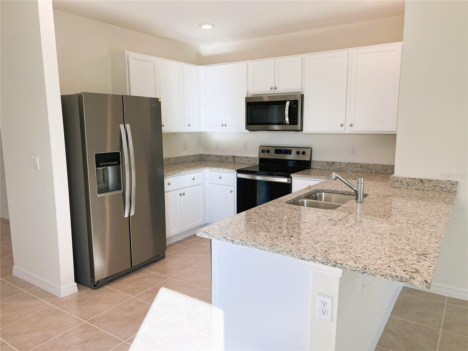 2127 DESERT ROSE DR, DAVENPORT, FL, 33837