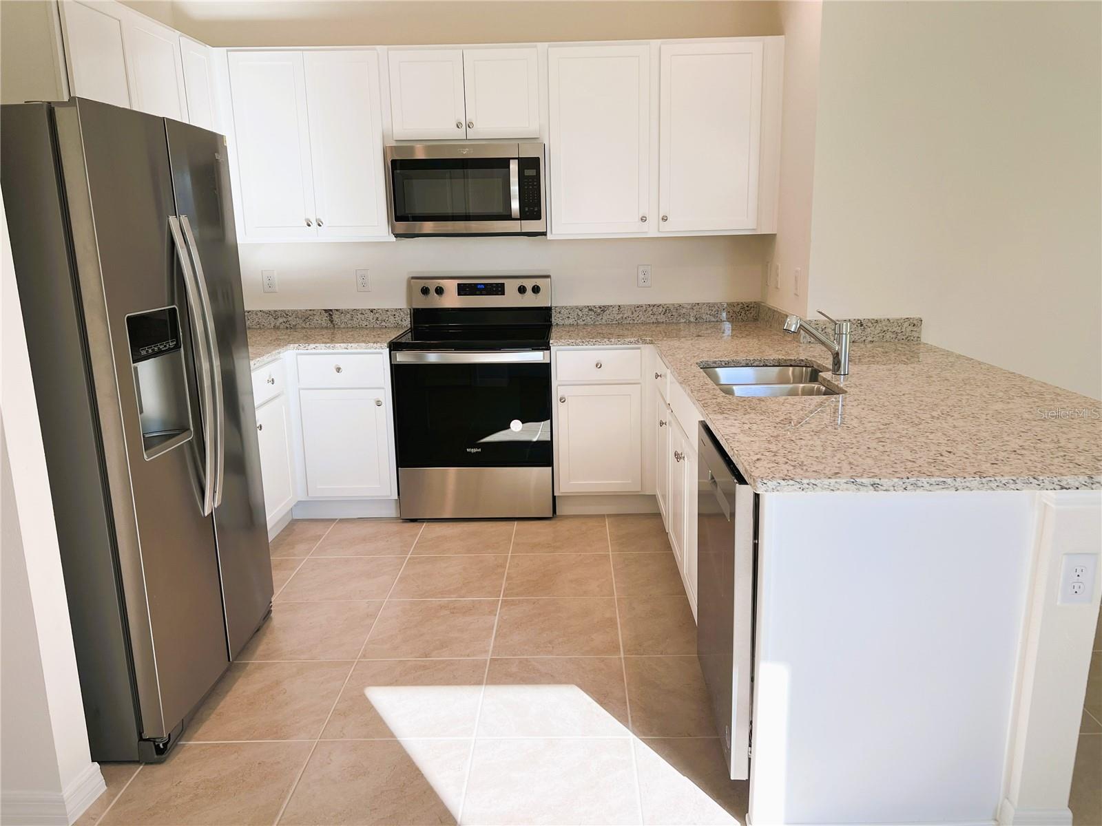 2127 DESERT ROSE DR, DAVENPORT, FL, 33837