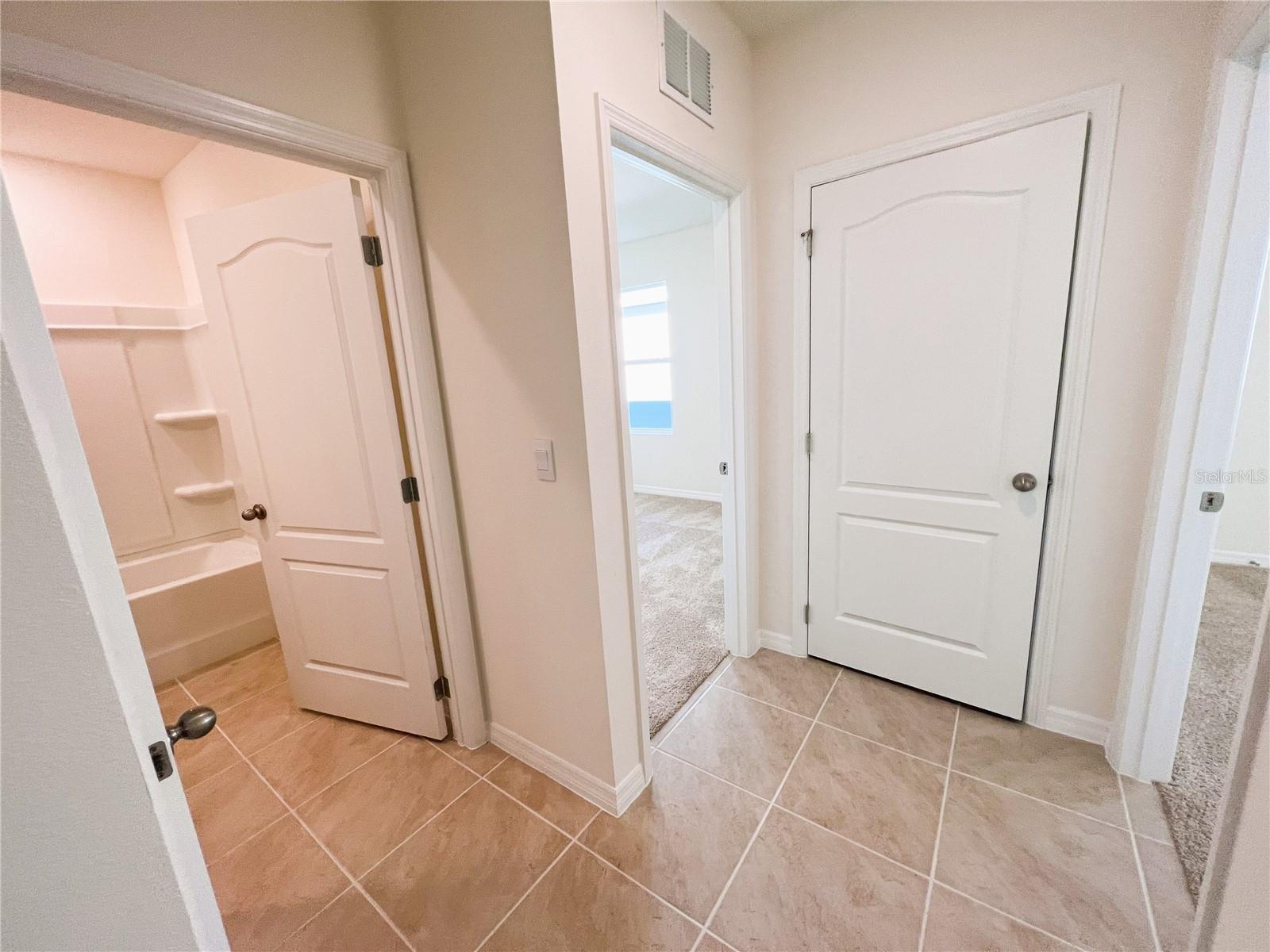 2127 DESERT ROSE DR, DAVENPORT, FL, 33837