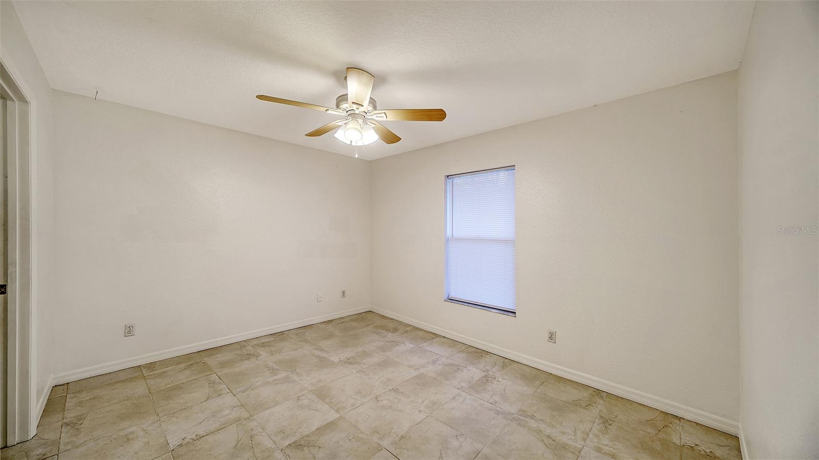 2106 ROSELAWN ST, SARASOTA, FL, 34231