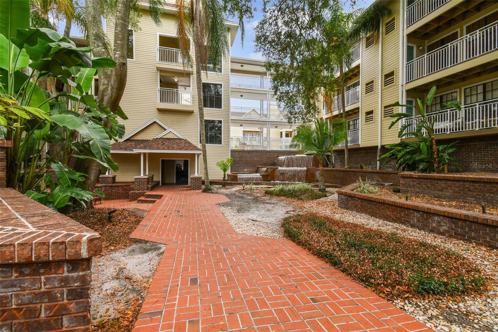 1000 W HORATIO ST #312, TAMPA, FL, 33606