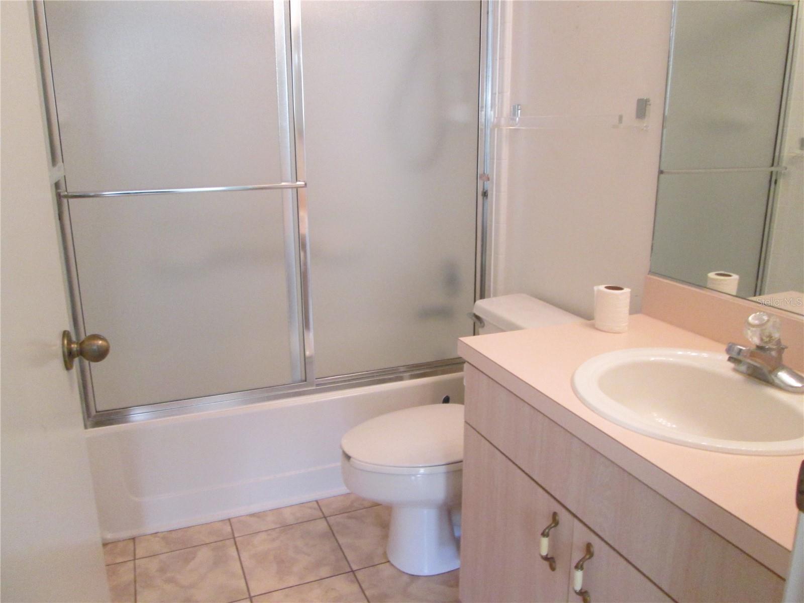 308 CALOOSA WOODS LN, SUN CITY CENTER, FL, 33573