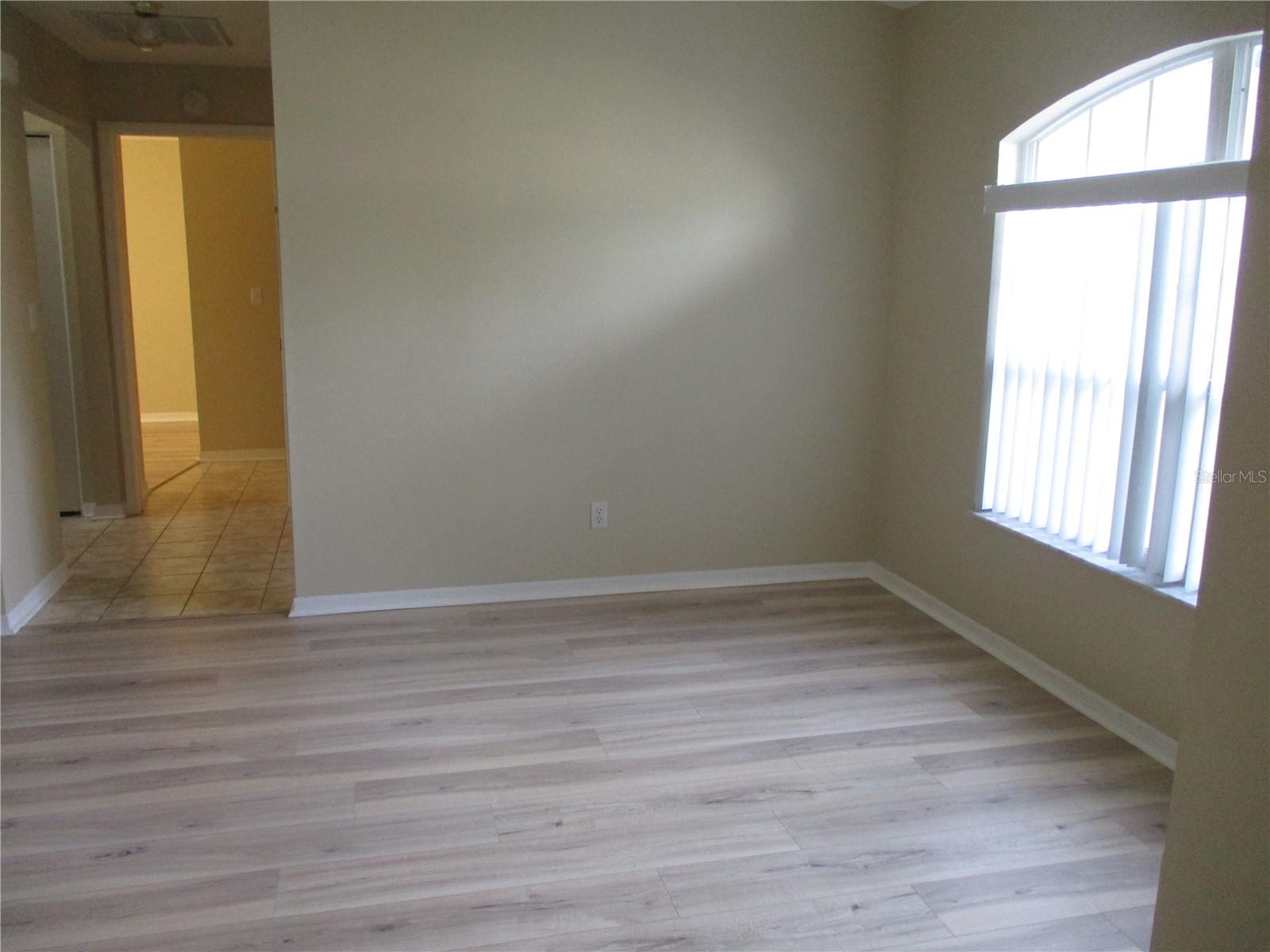 308 CALOOSA WOODS LN, SUN CITY CENTER, FL, 33573