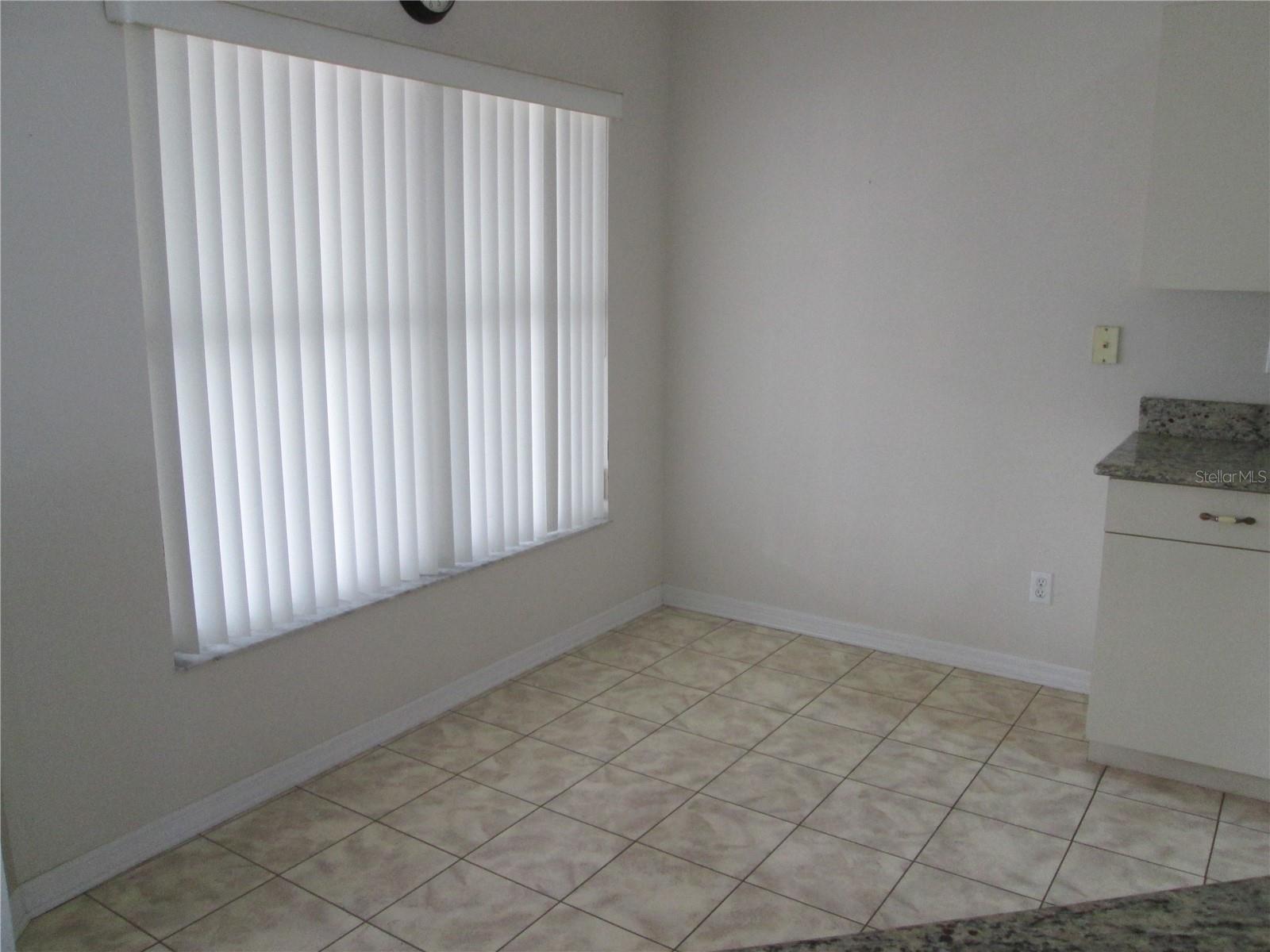 308 CALOOSA WOODS LN, SUN CITY CENTER, FL, 33573