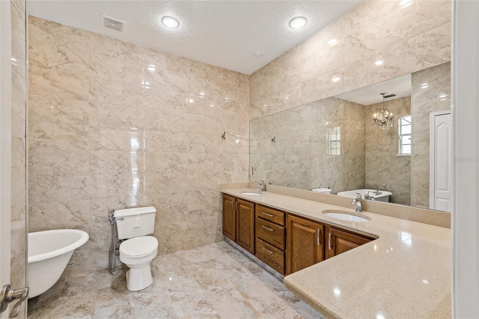 1569 VICTORIA WAY, WINTER GARDEN, FL, 34787