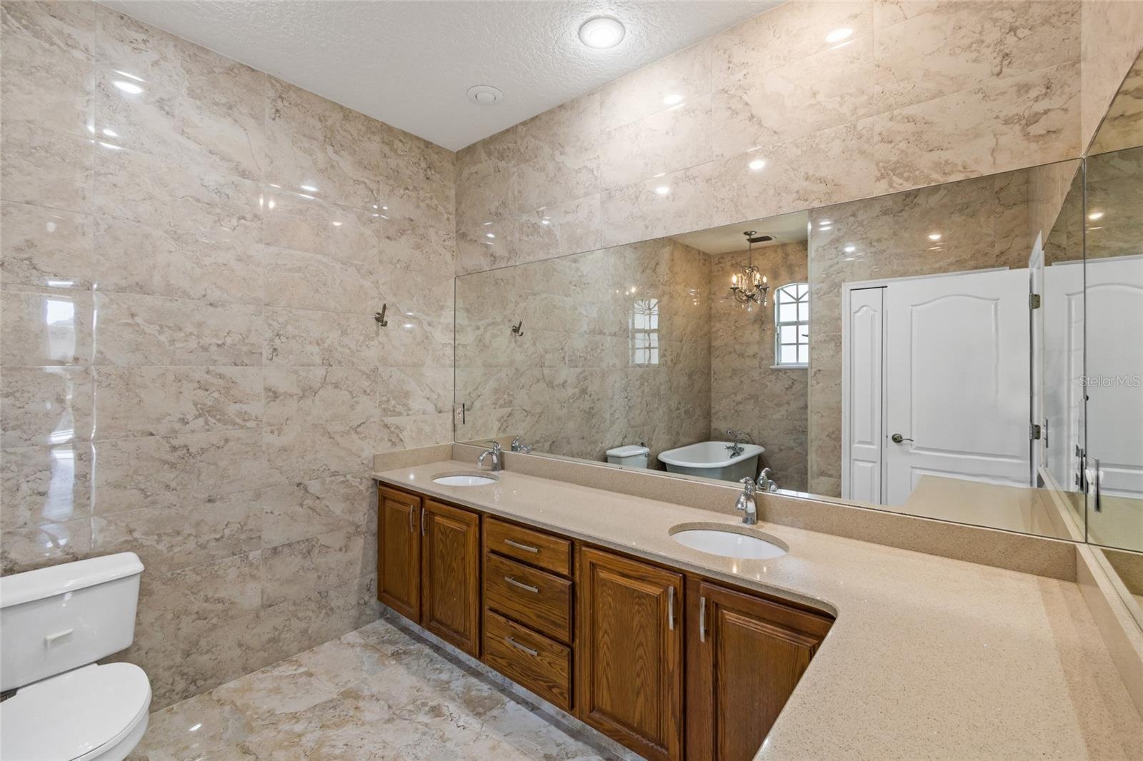 1569 VICTORIA WAY, WINTER GARDEN, FL, 34787