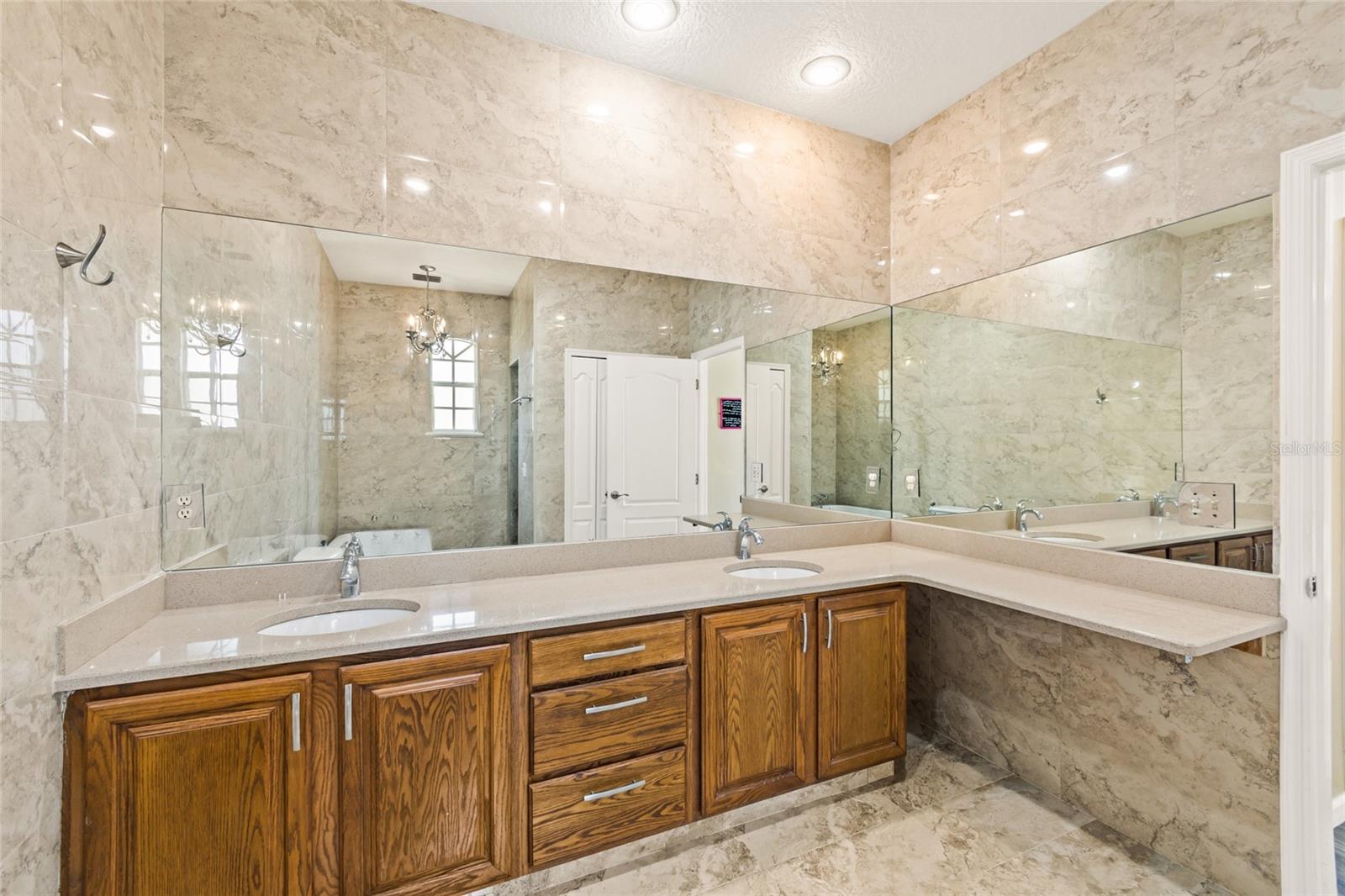 1569 VICTORIA WAY, WINTER GARDEN, FL, 34787
