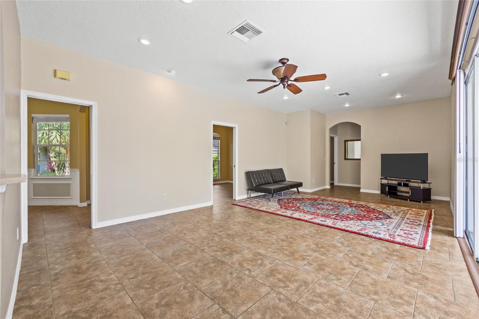 1569 VICTORIA WAY, WINTER GARDEN, FL, 34787
