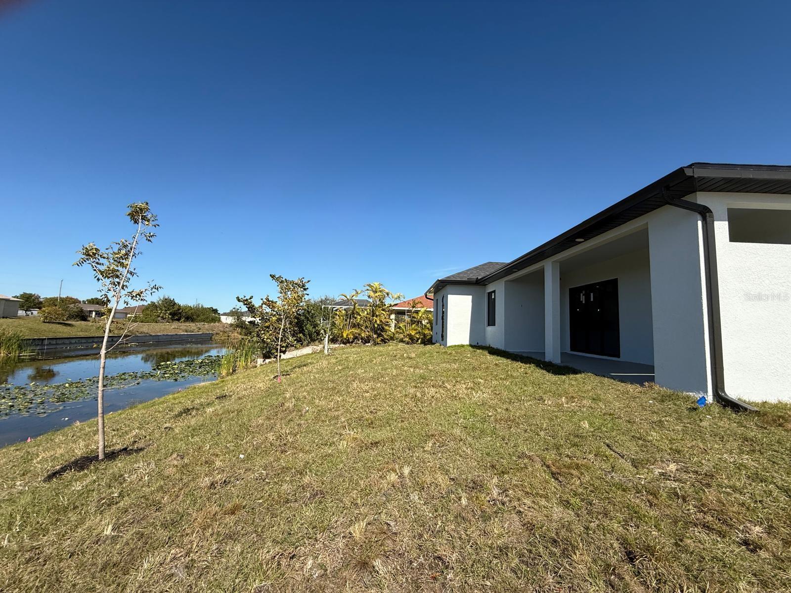 1320 NE 14TH AVE, CAPE CORAL, FL, 33909