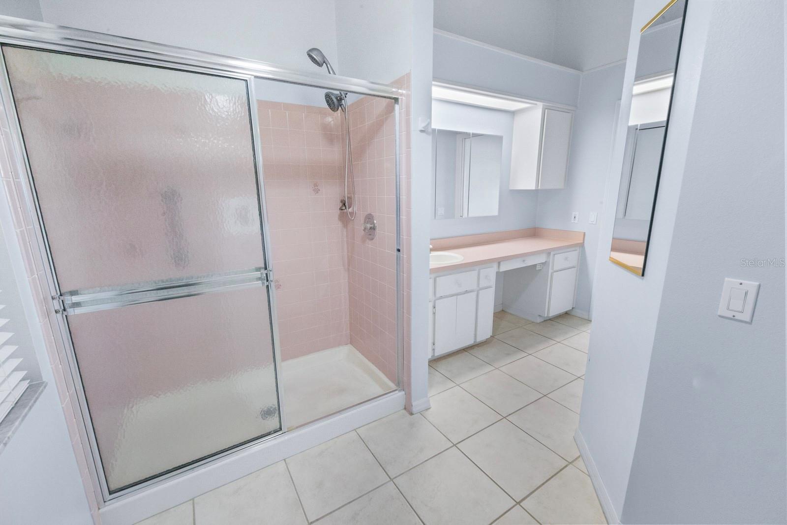 26608 RACQUET CIR, LEESBURG, FL, 34748