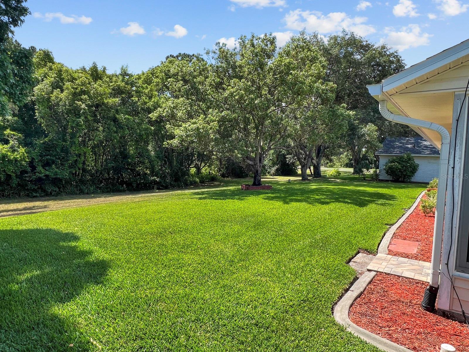 26608 RACQUET CIR, LEESBURG, FL, 34748