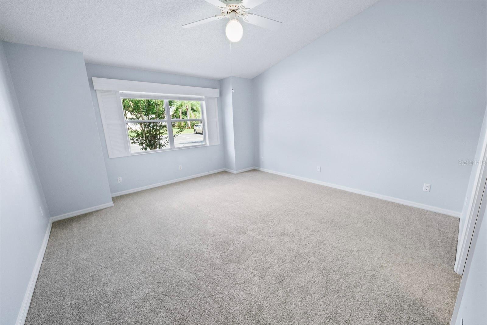26608 RACQUET CIR, LEESBURG, FL, 34748