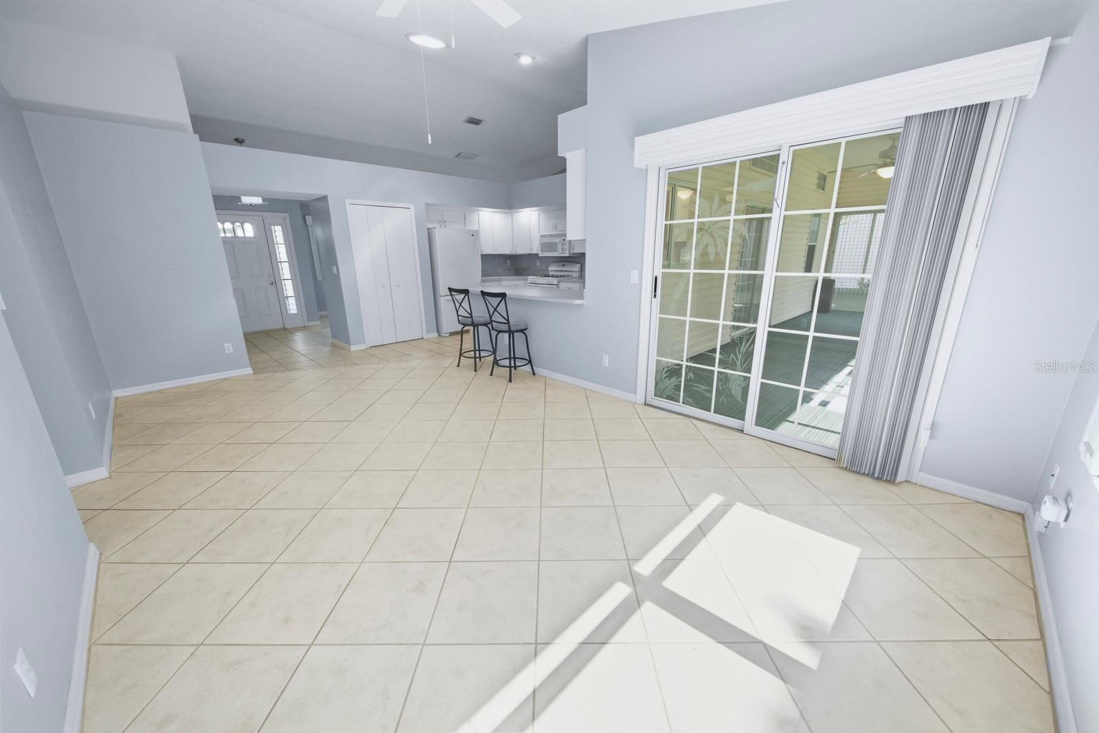 26608 RACQUET CIR, LEESBURG, FL, 34748