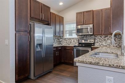 325 N FLORIDA AVE, DELAND, FL, 32720