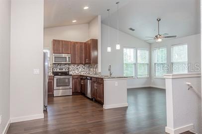 325 N FLORIDA AVE, DELAND, FL, 32720