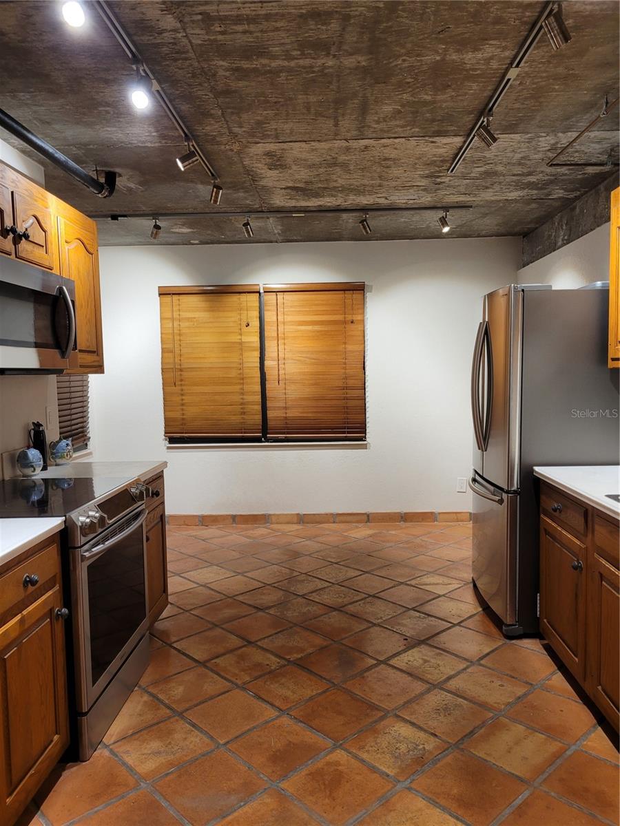 654 MARINA POINT DR #654, DAYTONA BEACH, FL, 32114