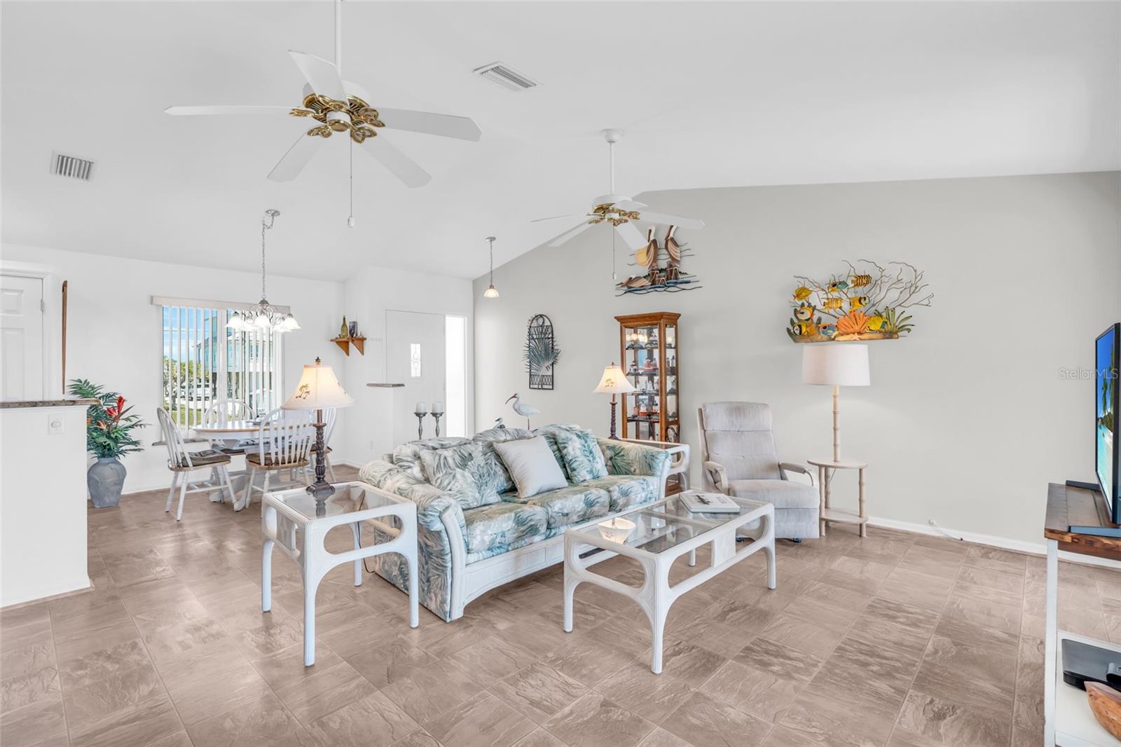 3289 8TH AVE, ST JAMES CITY, FL, 33956