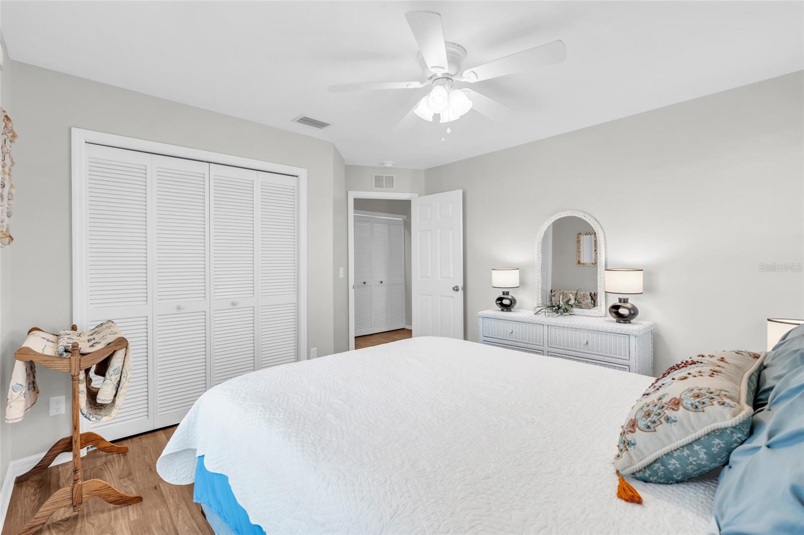 3289 8TH AVE, ST JAMES CITY, FL, 33956