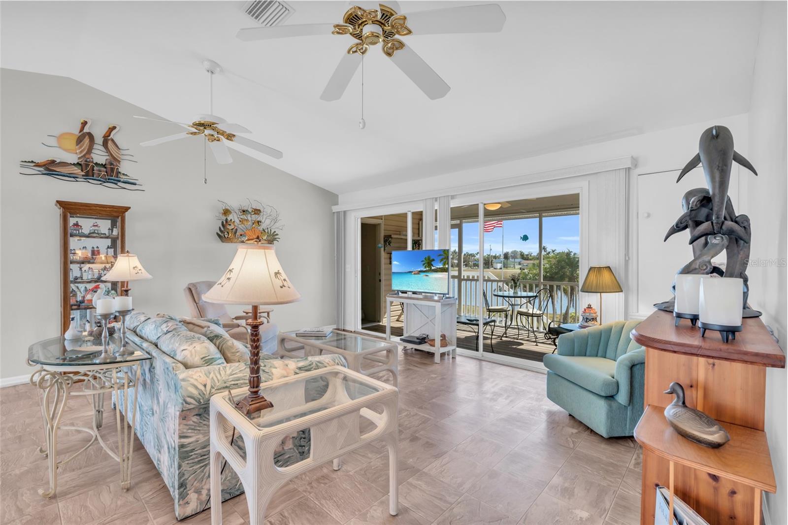 3289 8TH AVE, ST JAMES CITY, FL, 33956