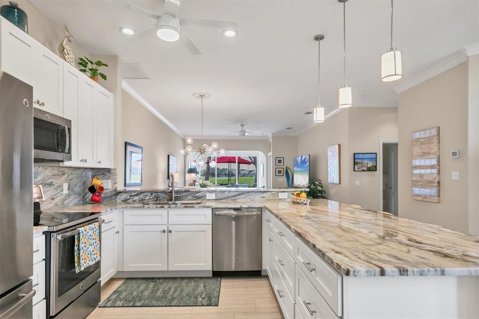 9414 FOREST HILLS CIR, SARASOTA, FL, 34238
