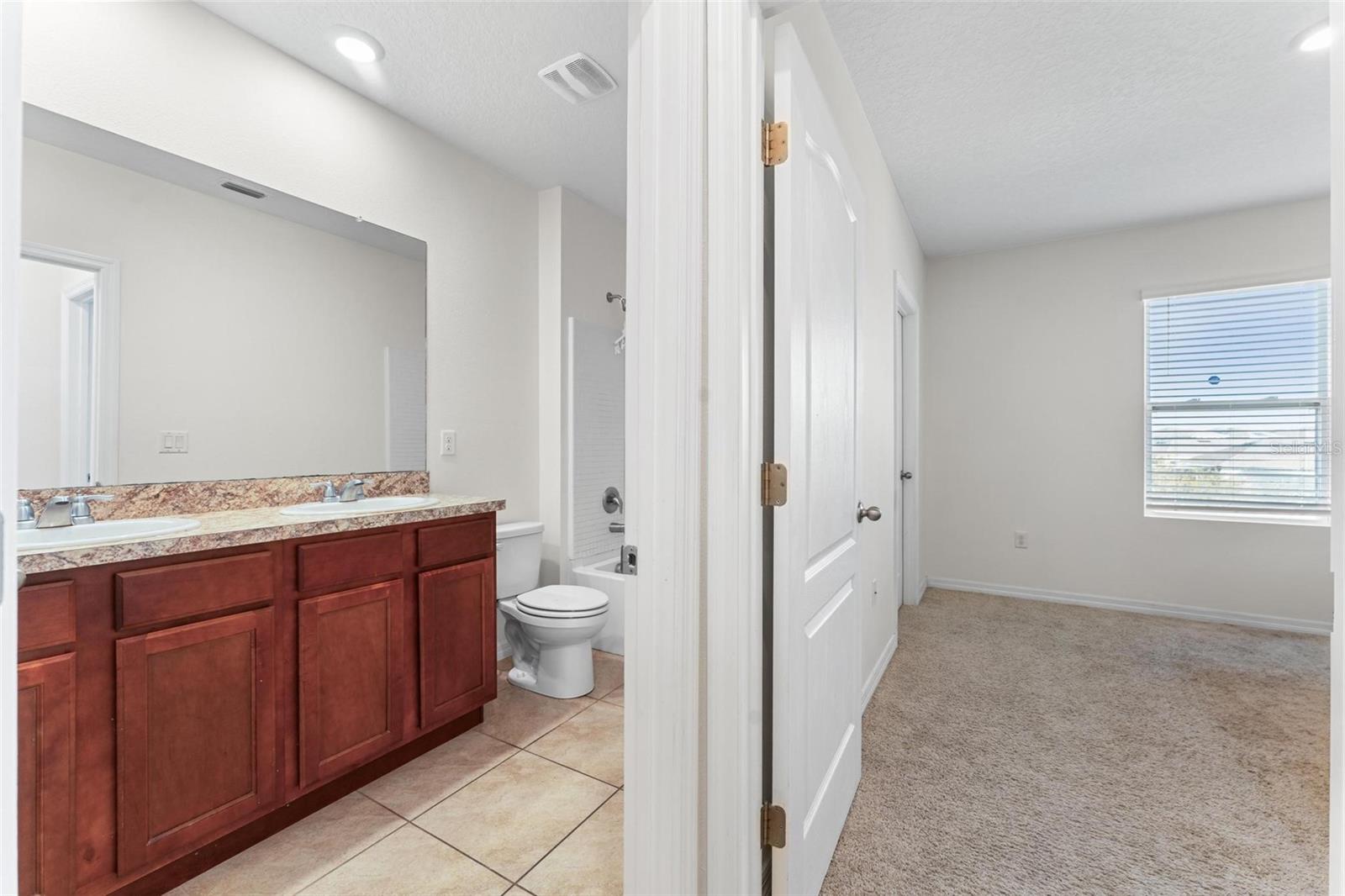 113 EAGLEVIEW LOOP, DAVENPORT, FL, 33837