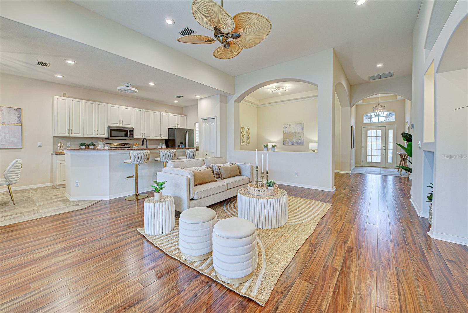 811 DERBYSHIRE DR, VENICE, FL, 34285