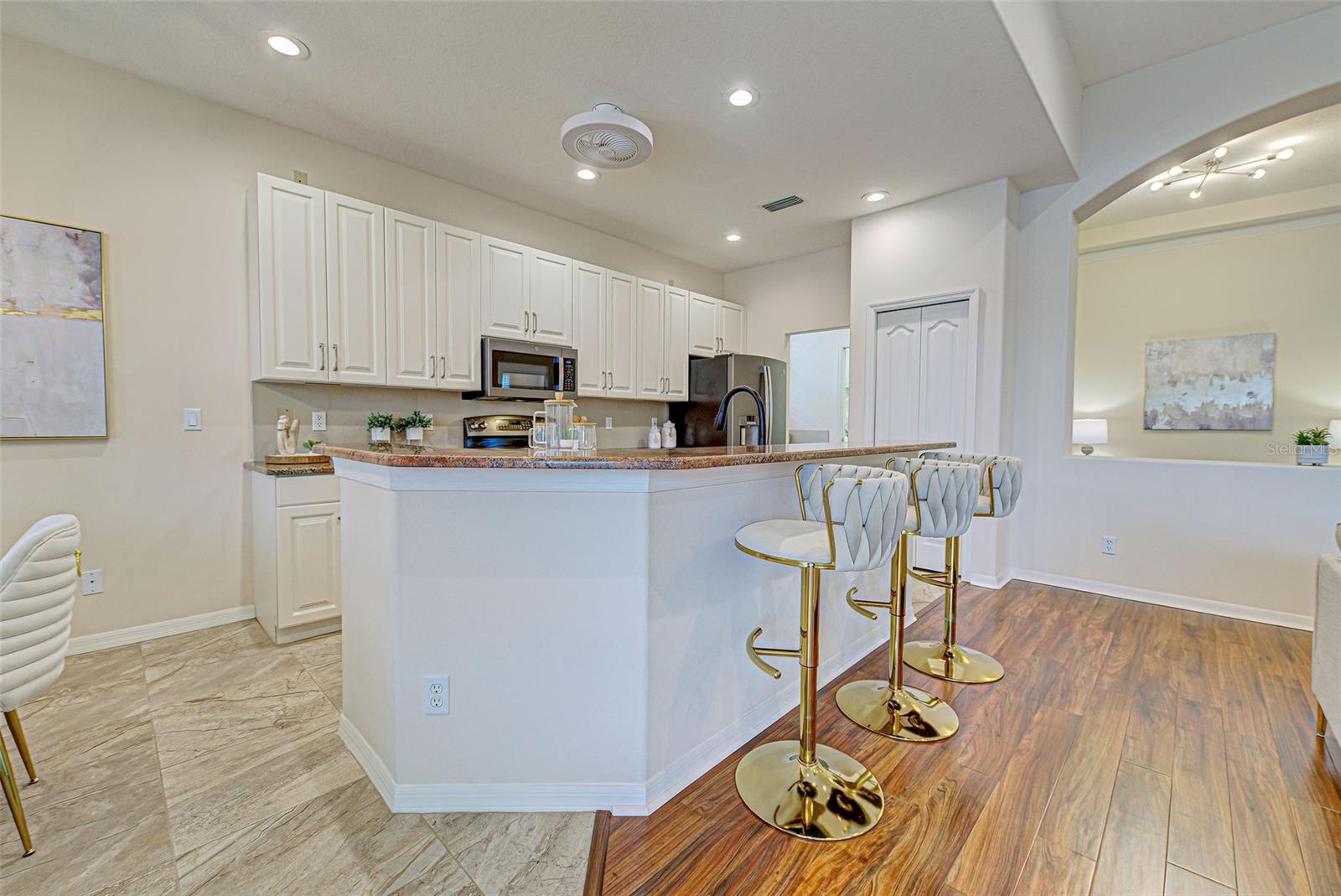 811 DERBYSHIRE DR, VENICE, FL, 34285