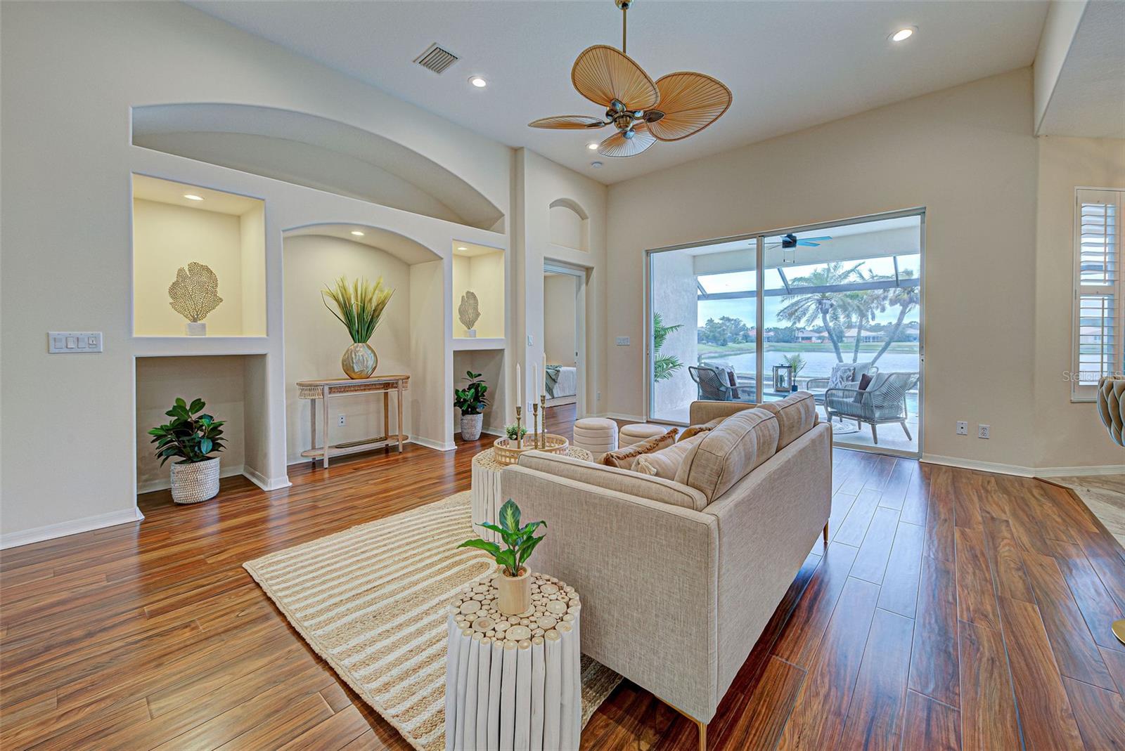811 DERBYSHIRE DR, VENICE, FL, 34285