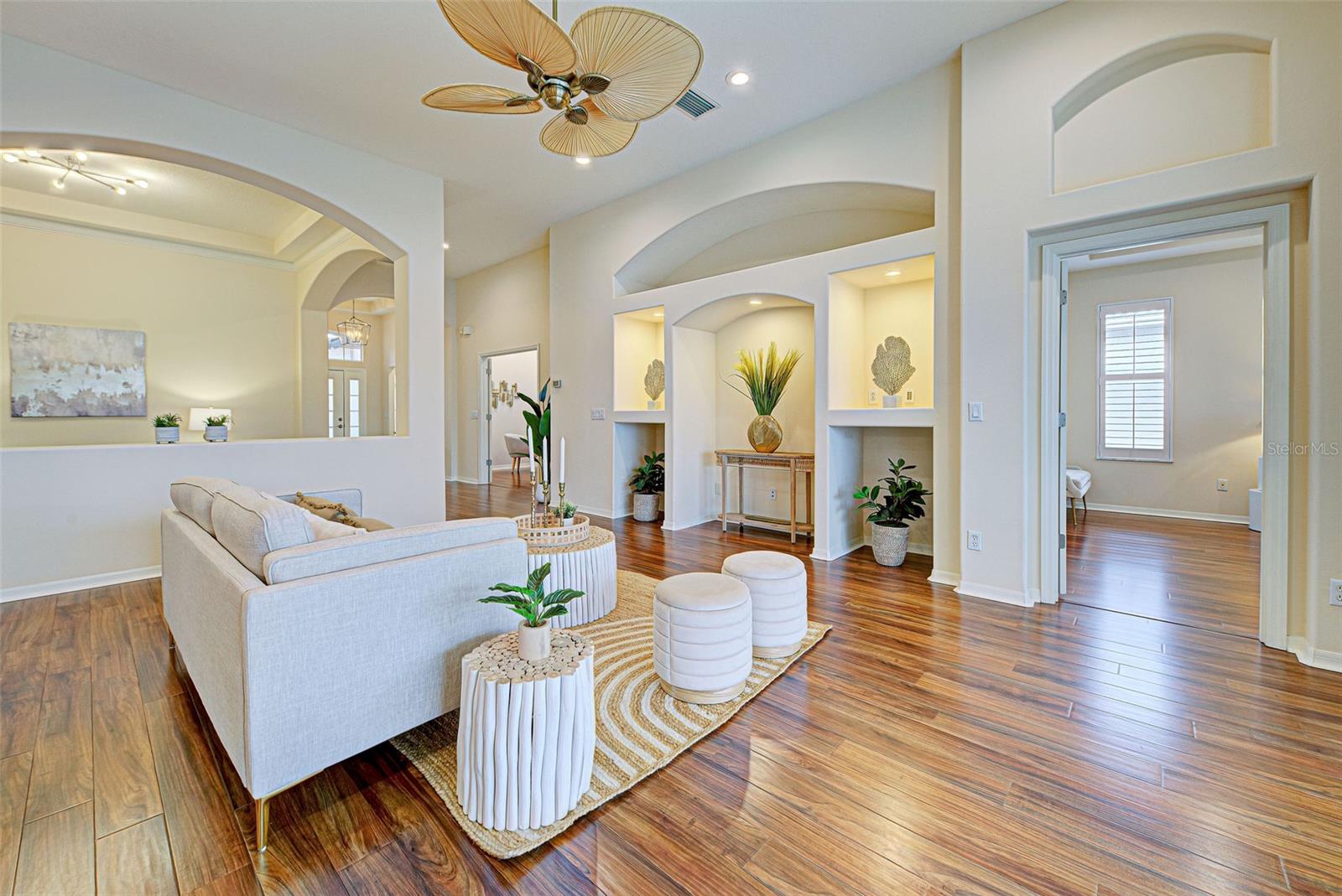 811 DERBYSHIRE DR, VENICE, FL, 34285